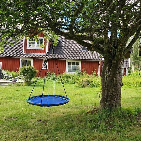 Villa Luna Breakfast Hotel Killeberg Екстериор снимка