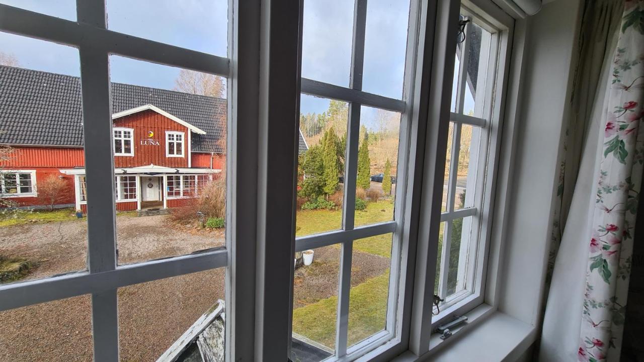 Villa Luna Breakfast Hotel Killeberg Екстериор снимка