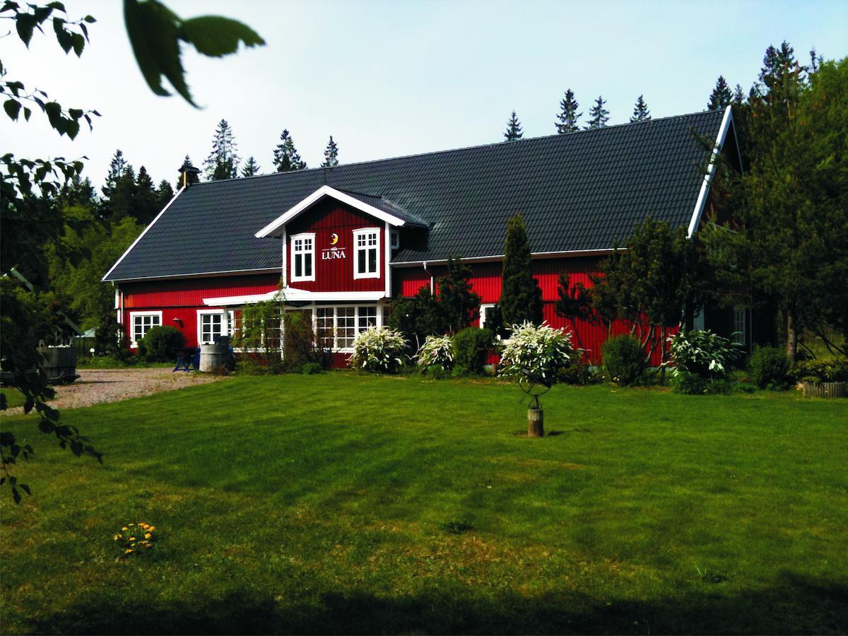 Villa Luna Breakfast Hotel Killeberg Екстериор снимка